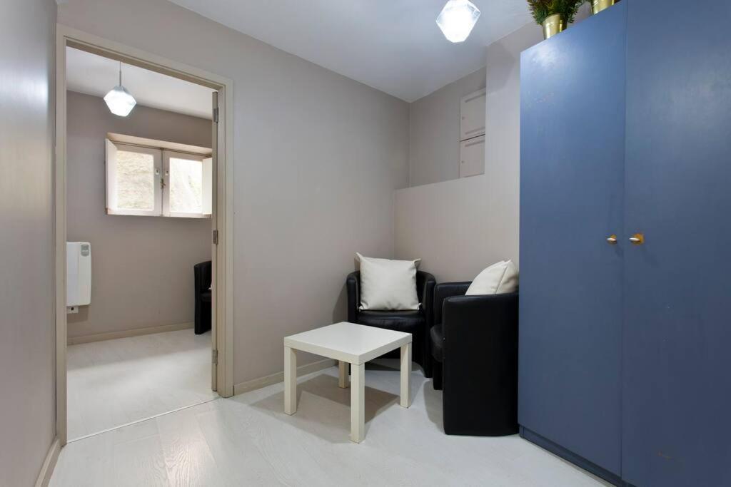 Aposentus - St Francisco Apartment 18 Порто Екстериор снимка